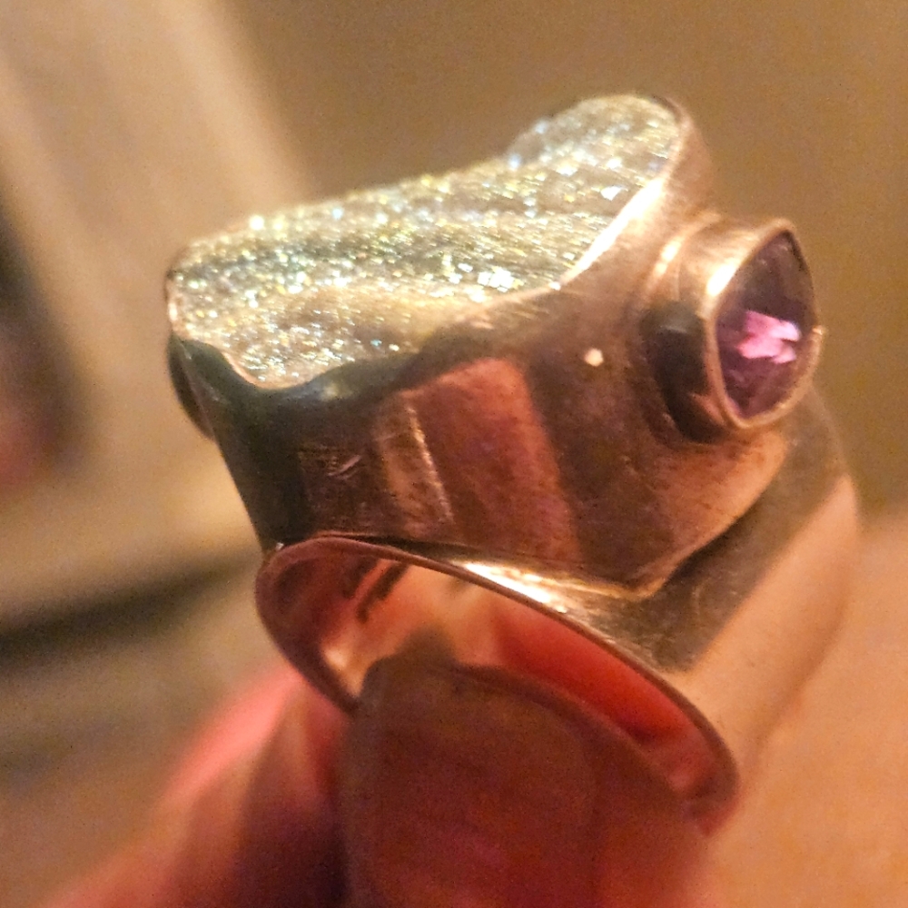 AMAZING RING!HUGE DRUZY,HIGH ASYMMETRICAL BEZEL,2 AMETHYSTS,STATEMENT STERLING!♡